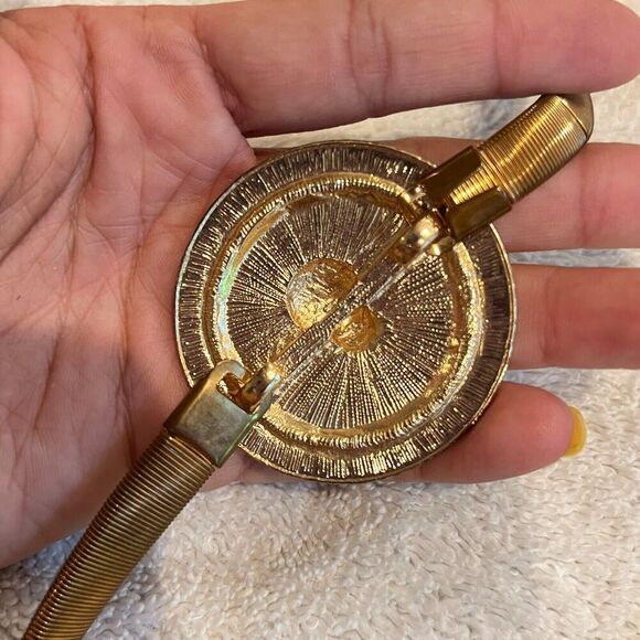 Women Lion Coin Charm Gold Metal Elastic Waistband Fashion Belt Skinny 28" Boho - Picture 6 of 9